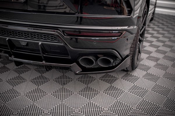 Maxton Central Rear Splitter (With Vertical Bars) Lamborghini Urus Mk1