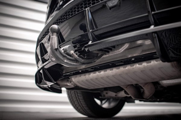Maxton Central Rear Splitter (With Vertical Bars) Lamborghini Urus Mk1