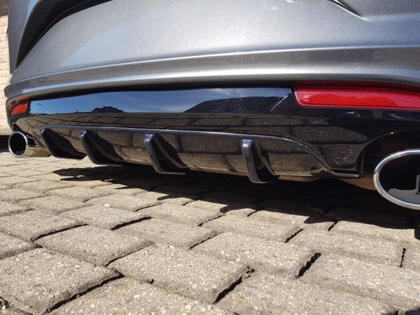 Maxton Rear Valance Volkswagen Scirocco Mk.3 R Facelift - Gloss Black