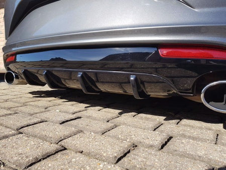 Maxton Rear Valance Volkswagen Scirocco Mk.3 R Facelift - Gloss Black