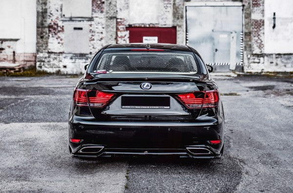 Maxton Central Rear Splitter (With Vertical Bars) Leuxs Ls Mk4 Facelift - Gloss Black