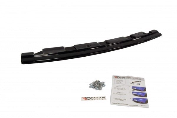 Maxton Central Rear Splitter For BMW 5 F11 M-Pack - Without Vertical Bars (Fits Two Double Exhaust Ends) - Gloss Black