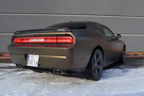 Maxton Central Rear Splitter Dodge Challenger Mk3. Phase-I Srt8 Coupe (Without Vertical Bars) - Gloss Black