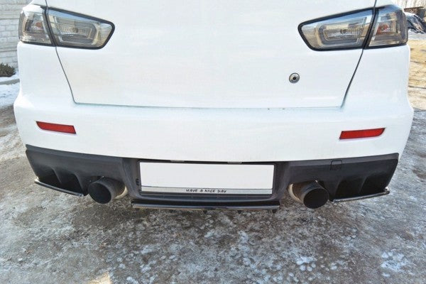 Maxton Central Rear Splitter Mitsubishi Lancer Evo X (With Vertical Bars) - Gloss Black