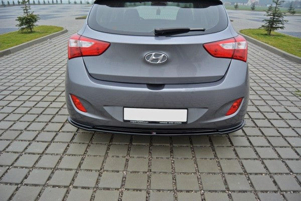 Maxton Central Rear Splitter Hyundai I30 Mk.2 - Gloss Black