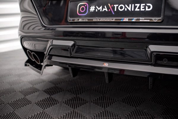 Maxton Central Rear Splitter (With Vertical Bars) BMW X6 M F96 - Gloss Black