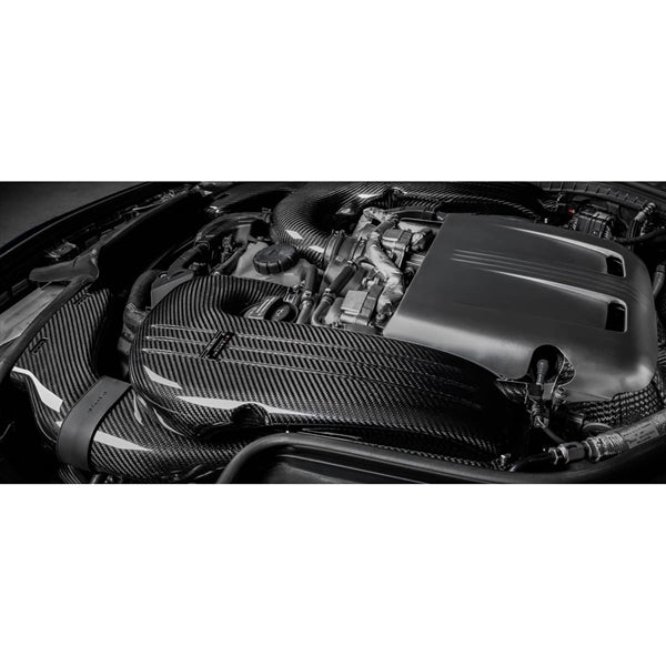 Eventuri carbon indsugningssystem til Mercedes X205 C63/C63S AMG varianter med højtydende luftfiltre og kulfiber komponenter.