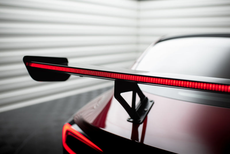 Maxton Carbon Spoiler + LED Tesla Model 3