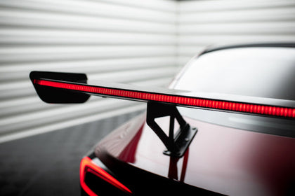 Maxton Carbon Spoiler + LED Tesla Model 3
