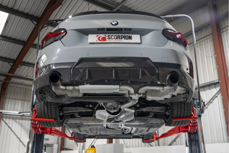 Scorpion GPF-back udstødning til BMW G42 220I – ikke-resoneret, Daytona Ceramic, set nedefra