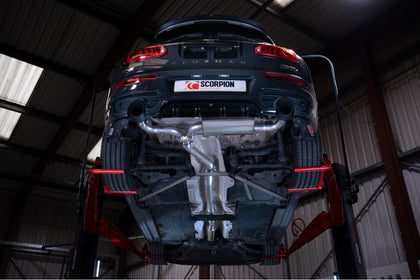 Scorpion cat-back udstødning til Mini Clubman F54 Cooper S – resoneret, Daytona Ceramic, set nedefra