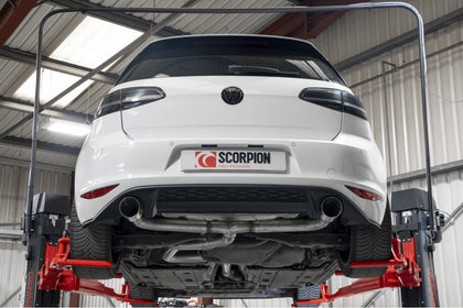 Scorpion cat-back udstødning til VW Golf MK7 GTD – ikke-resoneret, Daytona (Twin) Ceramic, set bagfra