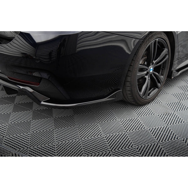 Maxton Central Rear Splitter (With Vertical Bars) BMW 4 Gran Coupe M-Pack F36 - Gloss Black