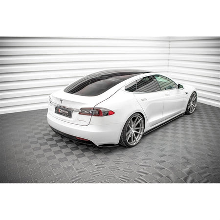 Maxton Rear Valance Tesla Model S Facelift - Gloss Black