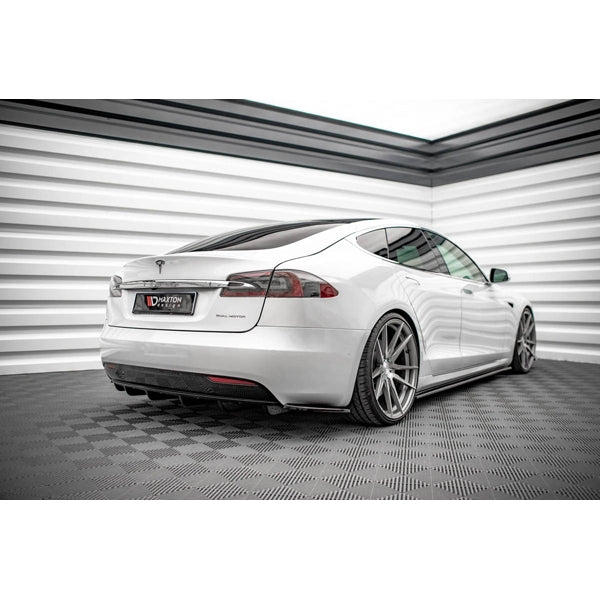 Maxton Rear Valance Tesla Model S Facelift - Gloss Black