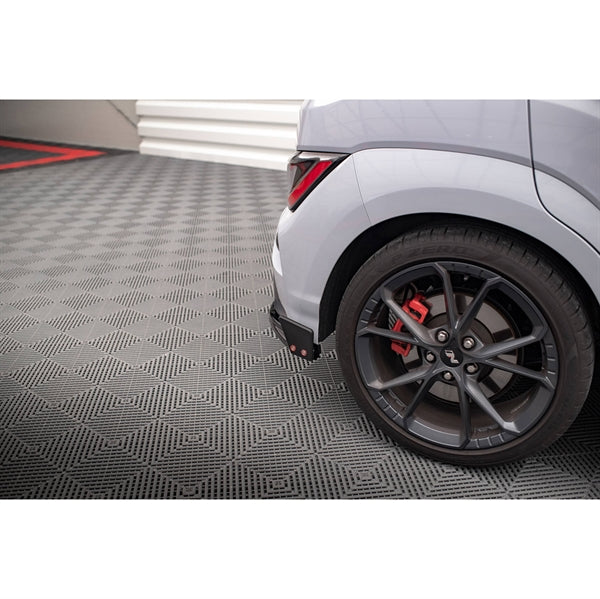 Maxton Rear Side Splitters V.1 + Flaps Hyundai Kona N Mk1 - Gloss Black