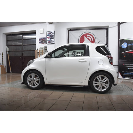 Maxton Side Skirts Diffusers Toyota IQ - Gloss Black