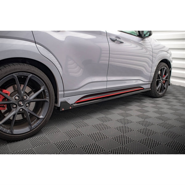 Maxton Side Skirts Diffusers V.1 + Flaps Hyundai Kona N Mk1 - Gloss Black