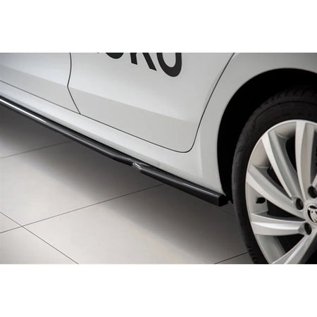 eng_pl_Side-Skirts-Diffusers-V-2-Skoda-Octavia-Mk4-10547_1