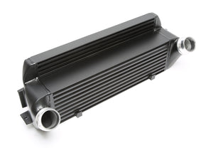 TA-Technix Intercooler BMW 1-Serie F20,F21 – Sort intercooler kantet med tilslutninger