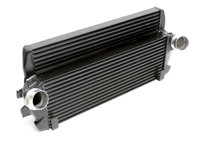 TA-Technix Intercooler BMW 5-Serie Grand Turismo F07 – Sort intercooler med tilslutningsdele Design