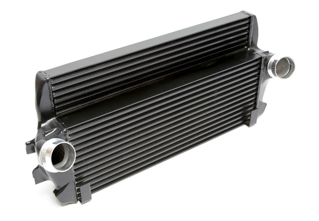 TA-Technix Intercooler BMW 5-Serie Grand Turismo F07 – Sort intercooler med tilslutningsdele Design