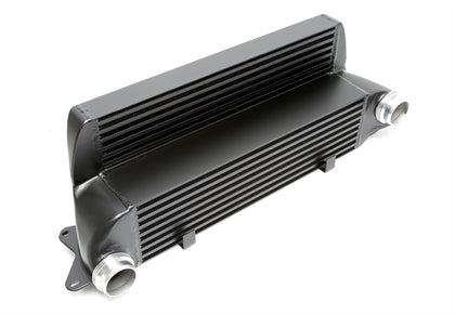 TA-Technix Intercooler BMW 6-Serie E63, E64 – Sort intercooler kantet mindre udgave
