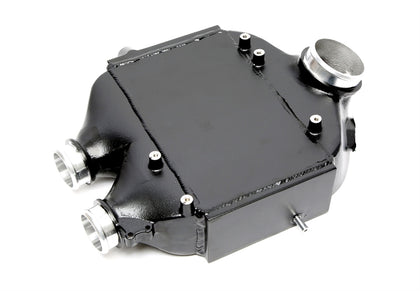 TA-Technix Intercooler BMW 4-Serie F82 – Sort varmeudveksler sort plastik design