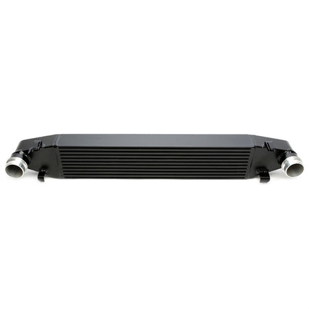 TA-Technix intercooler til Mercedes Benz E-Klasse i sort med alu-tilslutninger og effektiv varmeafledning