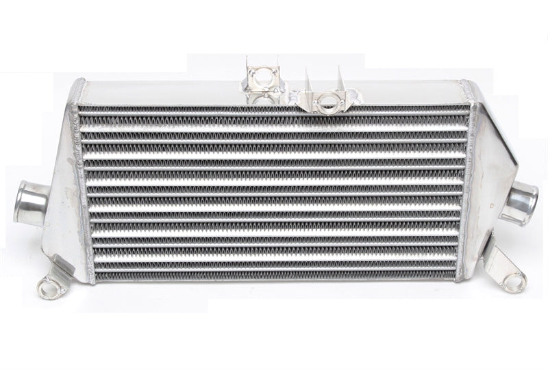 TA-Technix Intercooler Mitsubishi Lancer EVO I-III CB/D – Sølv intercooler høj fra siden