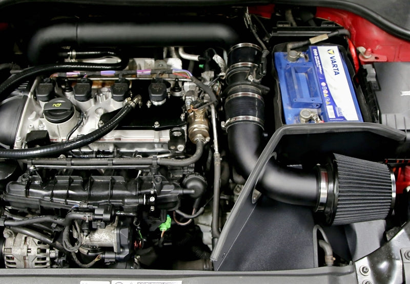 TA-Technix Air Intake Kit VW New Beetle – Filteranlæg monteret på motor