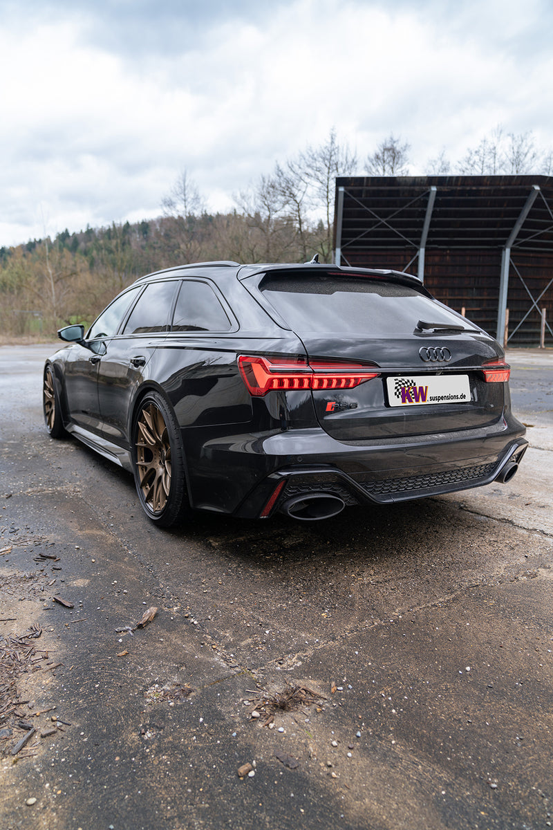 Audi RS6 type F2 C8 med KW-undervogn