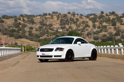 Audi TT type 8N Coupé med KW-undervogn
