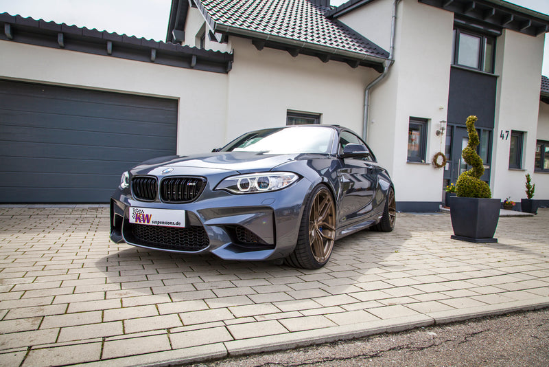 BMW M2 med KW-undervogn