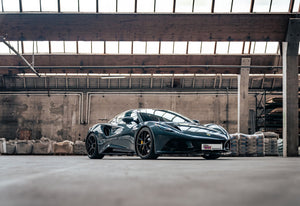 Lotus Emira V6 med KW-undervogn