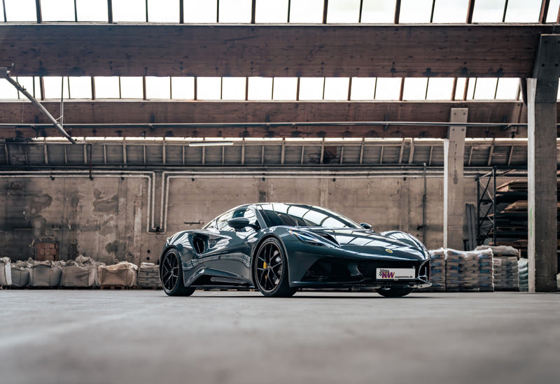 Lotus Emira V6 med KW-undervogn