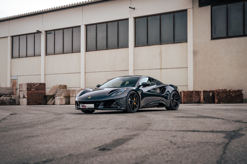 Lotus Emira V6 med KW-undervogn