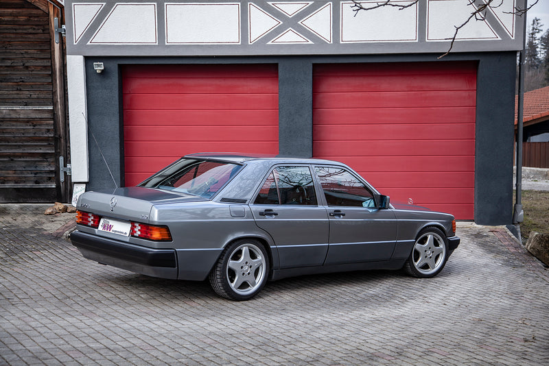 Mercedes 190 med KW-undervogn