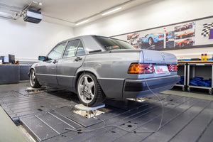 Mercedes 190 med KW-undervogn