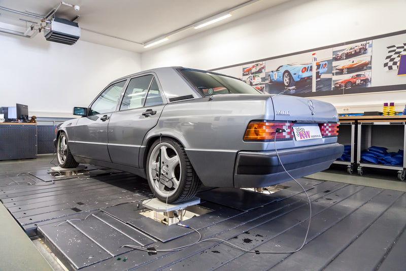 Mercedes 190 med KW-undervogn