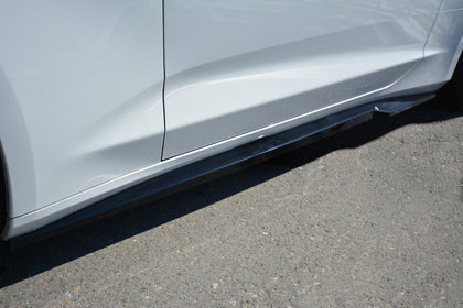 Maxton Side Skirts Diffusers Chevrolet Camaro 6Th-Gen. Phase-I 2Ss Coupe - Gloss
