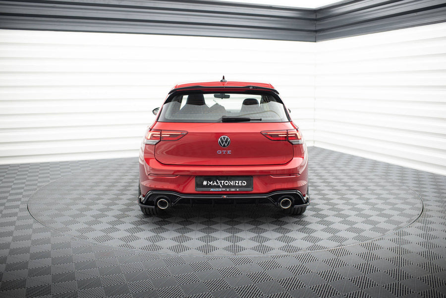 Maxton rear valance til Volkswagen Golf GTE / R-Line Mk8 / Mk8 Facelift – billede 1 af 8