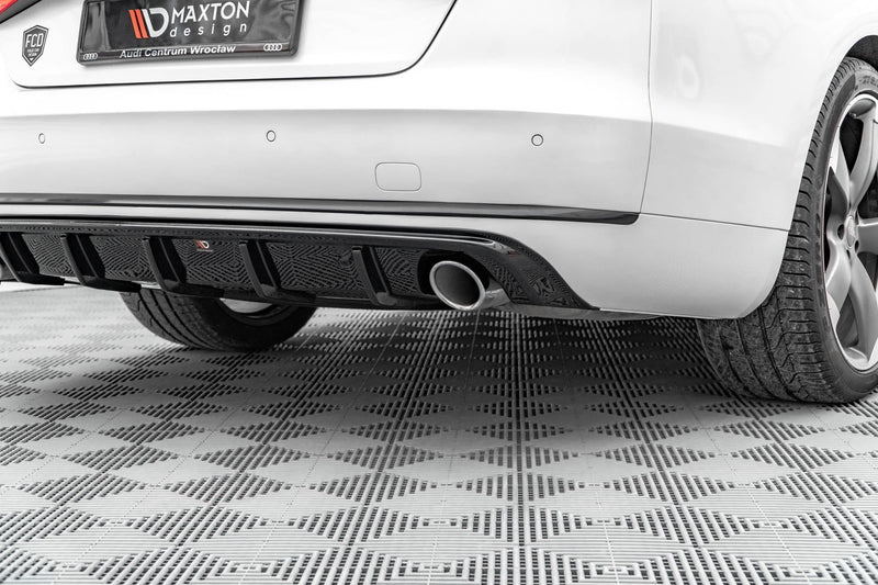 Maxton rear valance til Audi A8 D4 – blank sort – billede 5 af 7
