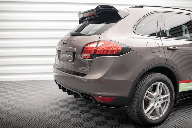 Maxton rear valance til Porsche Cayenne Turbo / Standard Mk2 – blank sort – billede 2 af 7