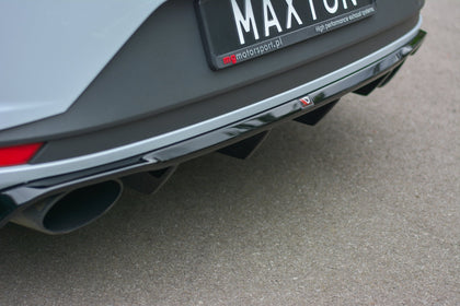 Maxton rear valance til Seat Leon Mk3 Cupra – blank sort – billede 2 af 7
