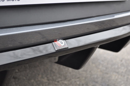 Maxton rear valance til Seat Leon Cupra Mk3 Facelift Hatchback – blank sort – billede 2 af 4