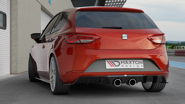 Maxton rear valance til Seat Leon Cupra Hatchback Mk3 Facelift – blank sort – billede 1 af 5
