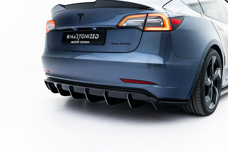 Maxton Rear Valance V.2 Tesla Model 3