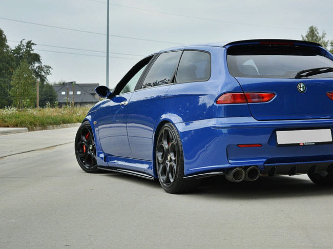 Maxton sideskørter til Alfa Romeo 156 GTA – blank sort – billede 2 af 6