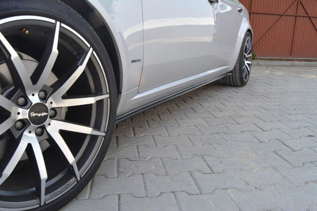 Maxton sideskørter til Alfa Romeo 159 – blank sort – billede 1 af 5